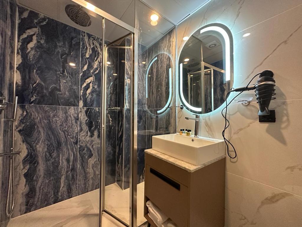 Istanblu Hotel Atasehir Istanbul Eksteriør bilde