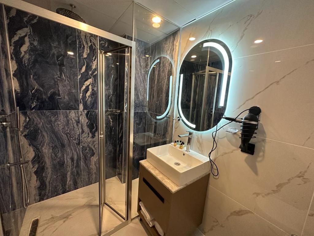 Istanblu Hotel Atasehir Istanbul Eksteriør bilde